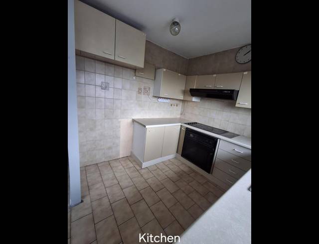 2 BEDROOM APARTMENT FOR SALE IN BLUFF